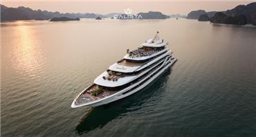 Du thuyền Calista Cruise